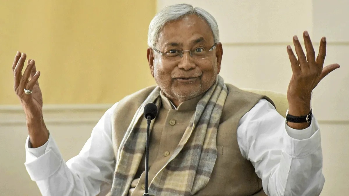 Bihar NDA Manifesto: 1 करोड़ नौकरी, महिलाओं को 2-2 लाख रुपये; मेनिफेस्टो में दिखा 'विजन नीतीश'
